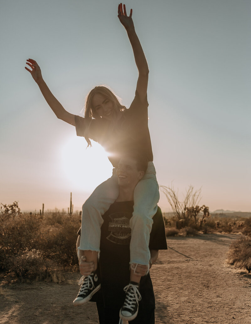 couple engagement session in the desert