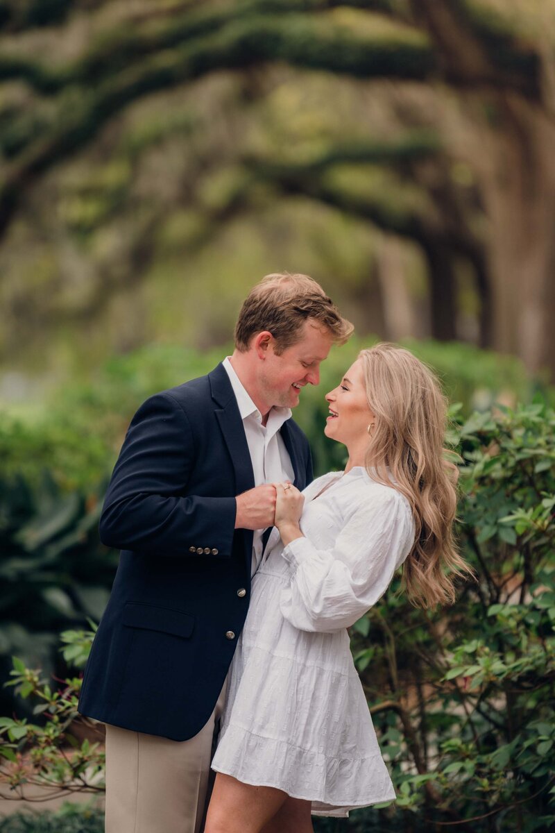 016_Forsyth Park Engagement Session Savannah_