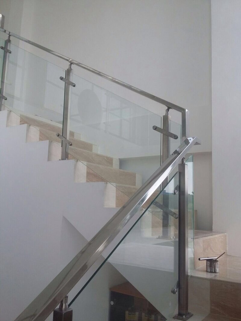 Modern Glass & Aluminum Railings in Boca Raton, South Florida