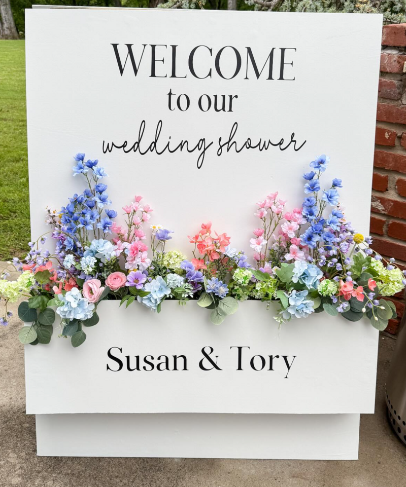 Custom Wedding Signs by Larae Soiree