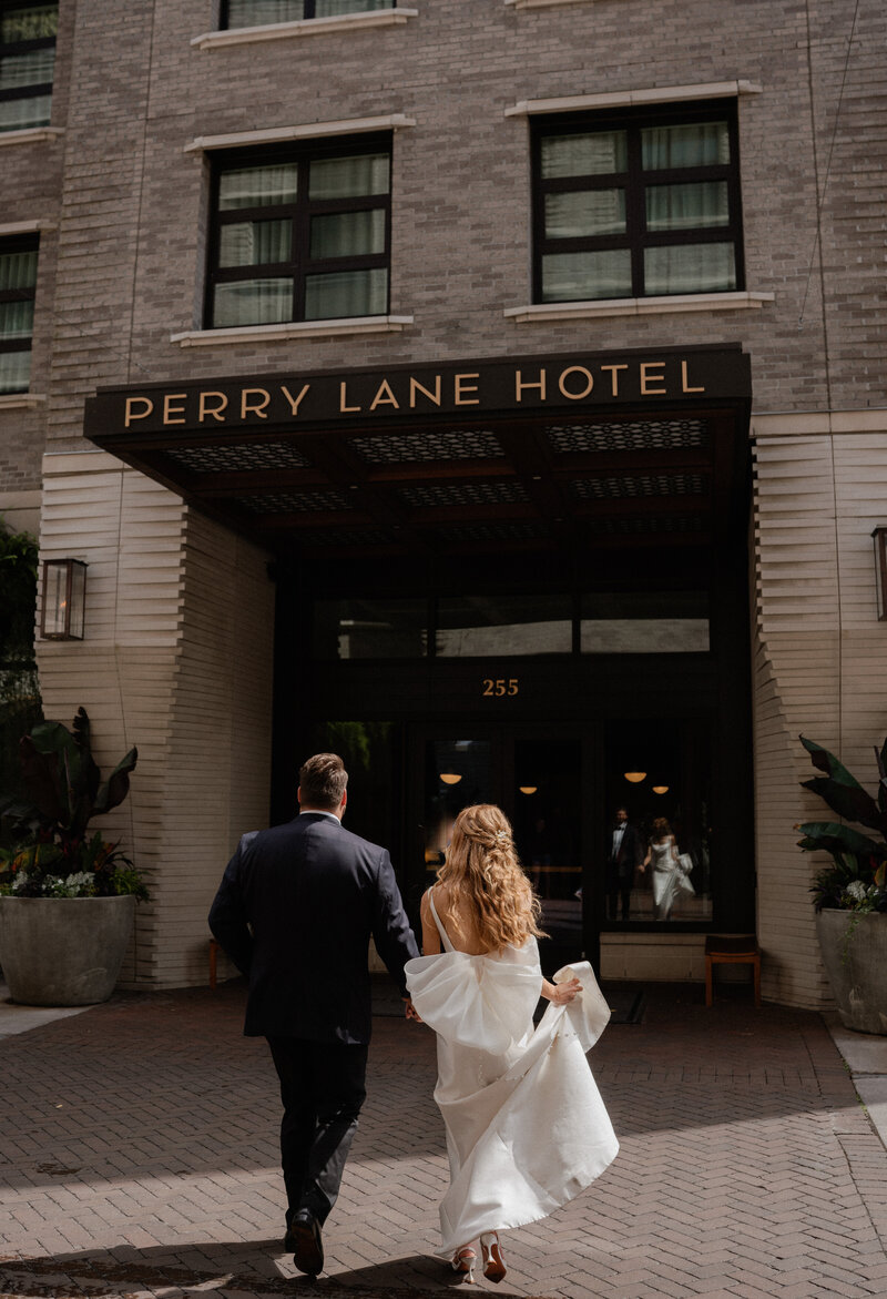 sarah-josh-savannah-wedding-photos-25