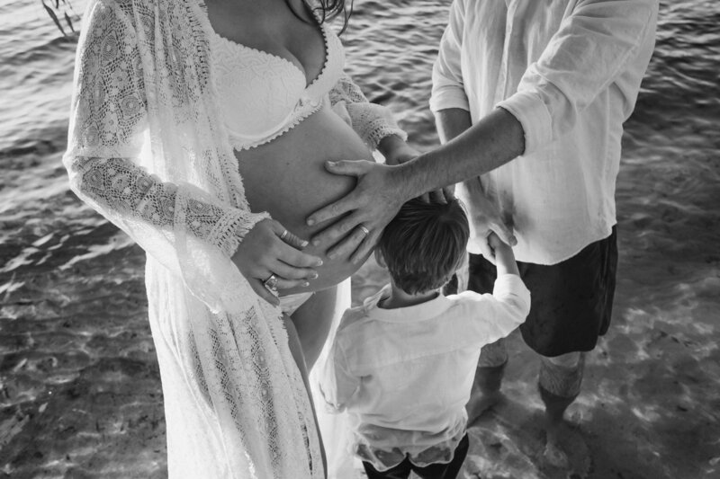 for-love-and-light-perth-maternity-photographer-16