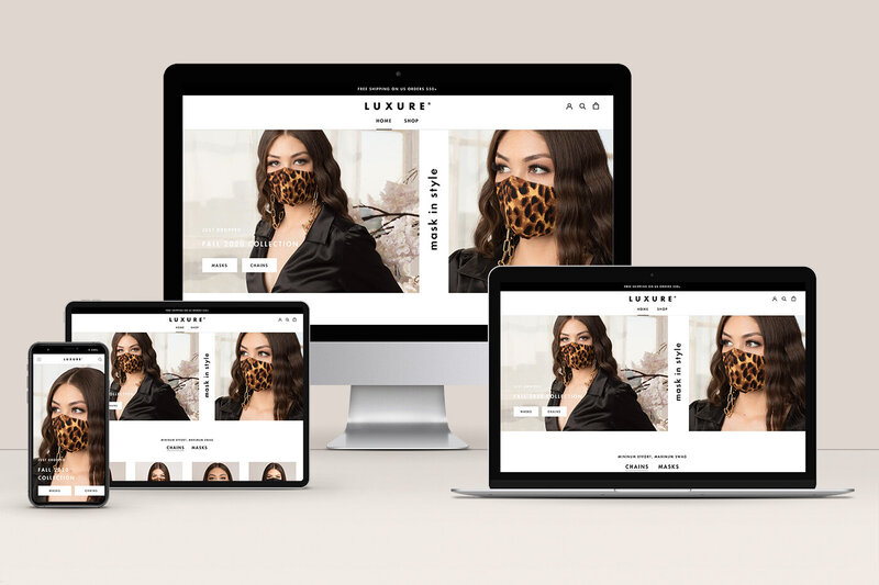 Luxure Website Scene