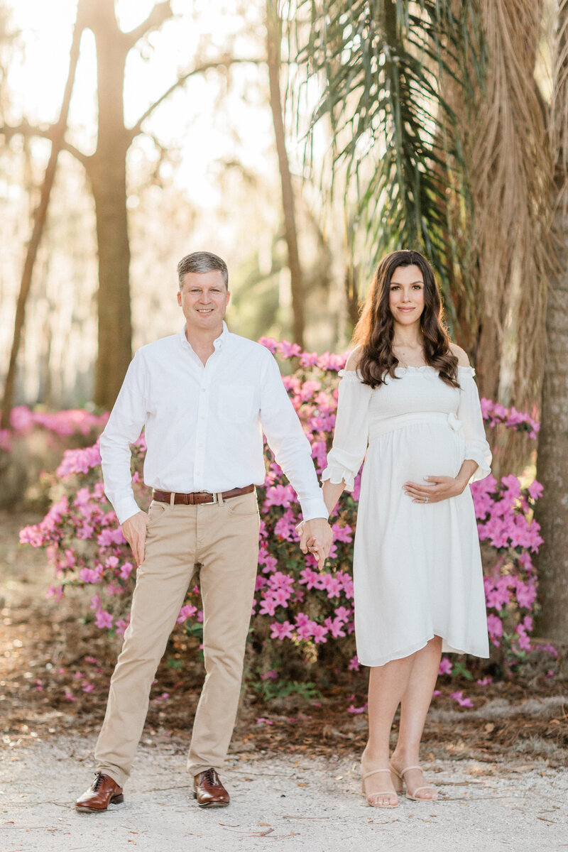 couple expecting baby in the morning light from Orlando maternity photographer
