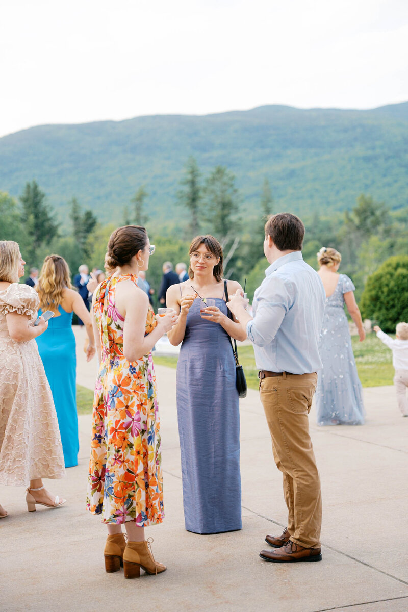 boston-natural-candid-colorful-wedding-and-portrait-photographer