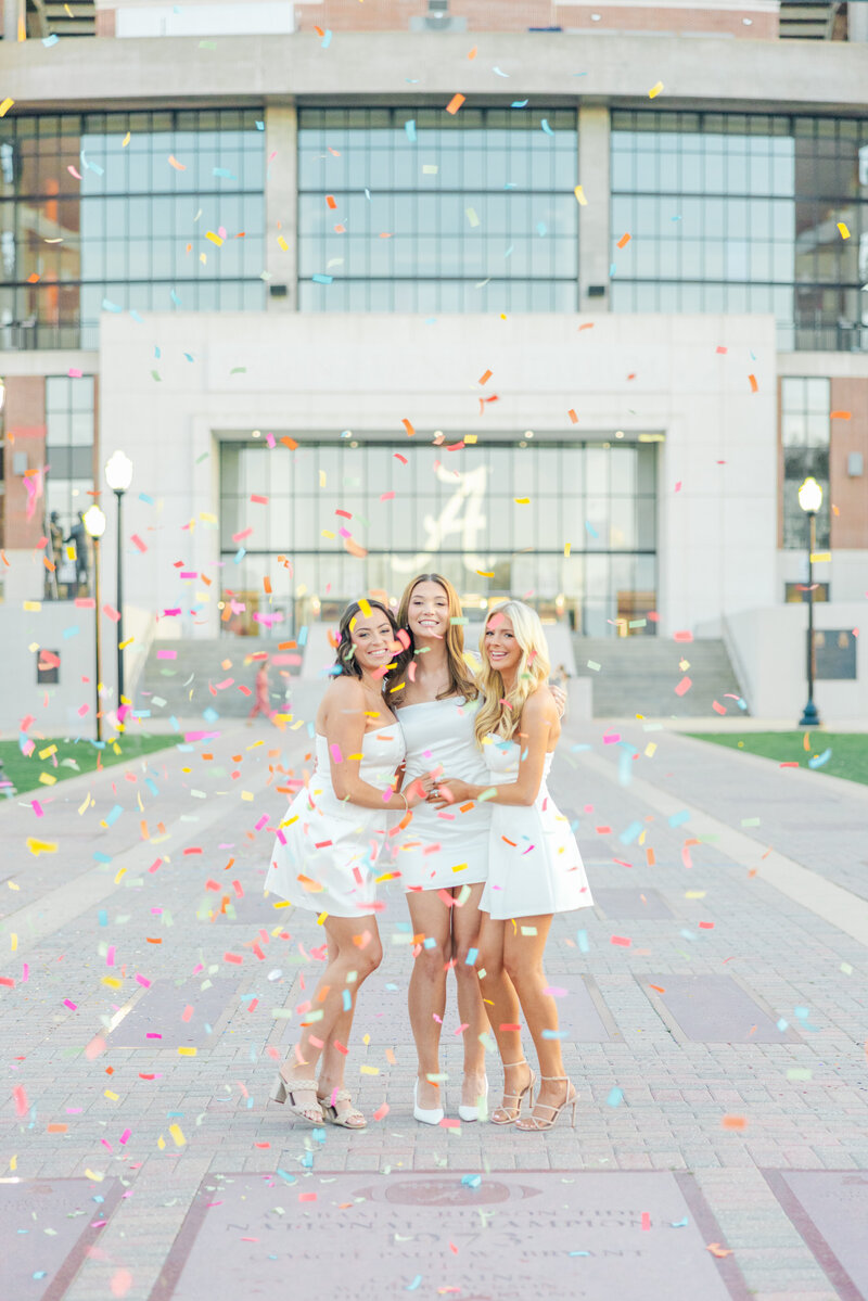 Tuscaloosa Grad Photographer | Lauren Elliott Photography | Sneak Peeks-180-2