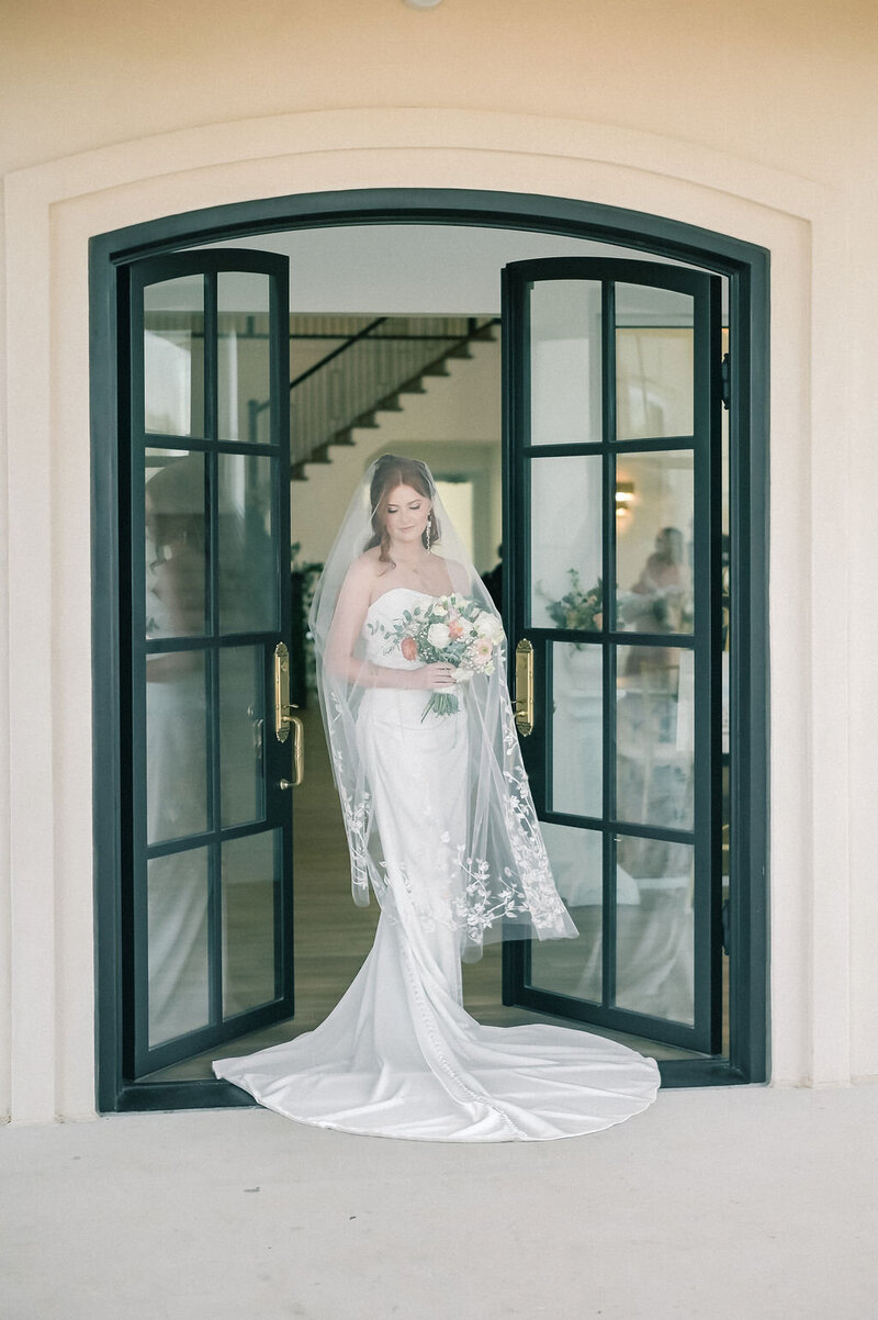 Fort Worth Wedding Photographer | DFW Photographer Rae De Lain Weddings Light and Airy | Stunning women holding bellies for maternity session