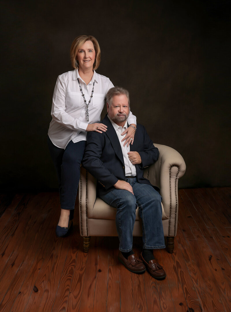 Family Photographer, Couple on Chair