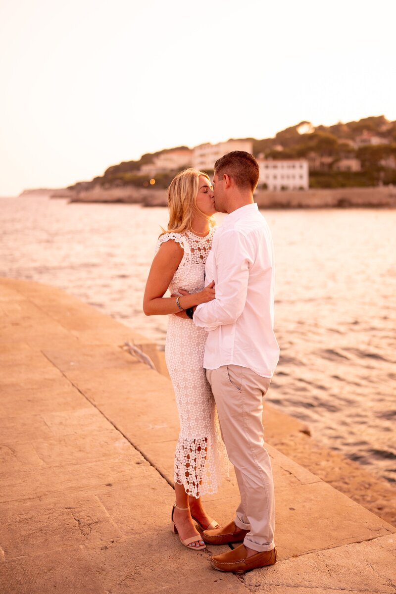 cassis, wedding, photographer, engagement, couple, photoshoot, provence, south of France