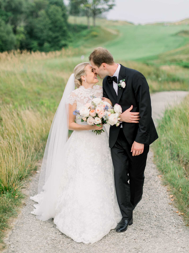 Real-Wedding-Whistling-Straits-Photos-Shaunae-Teske-25