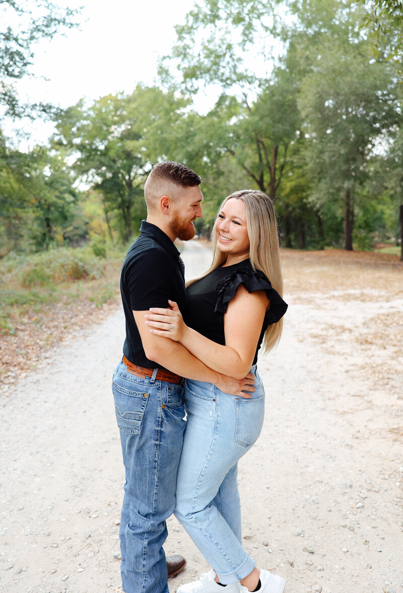 Couples Photography in College Station, TX. | Analisa Renae Photography