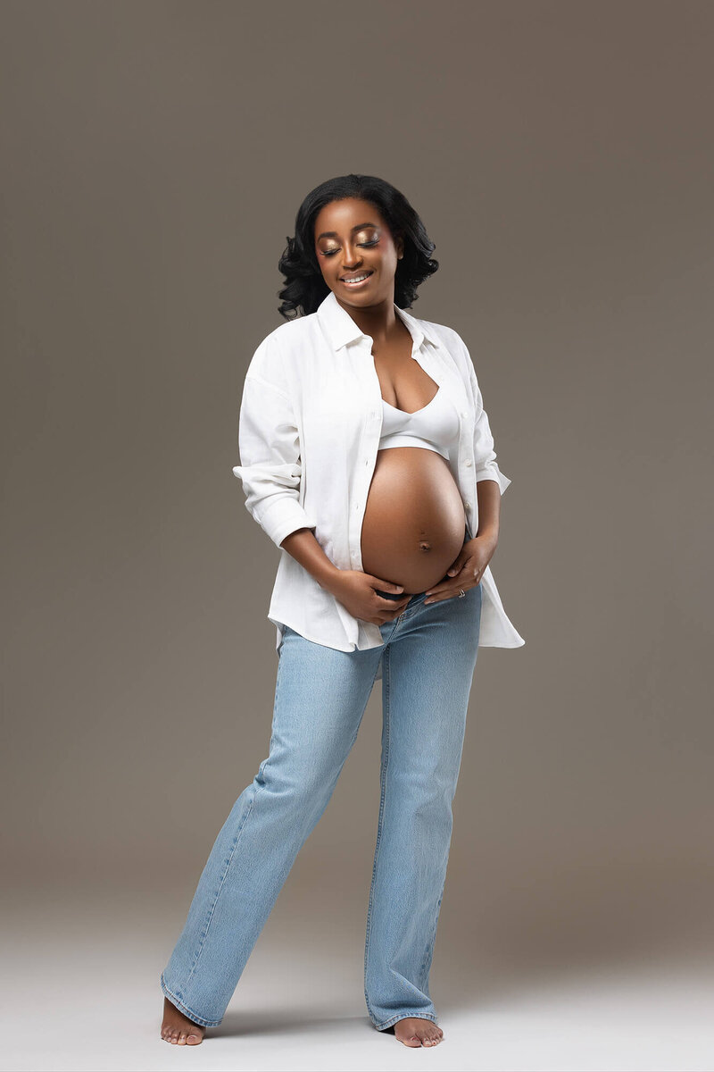 best maternity photographer near me Baltimore, best Washington DC maternity photographer, maternity photoshoot, Maryland maternity portrait studio 3343