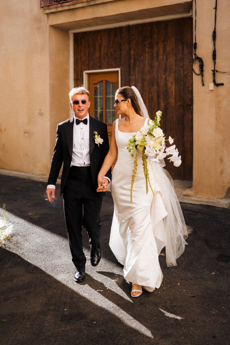 bride-and-groom-church-exit-couple-portrait-france8