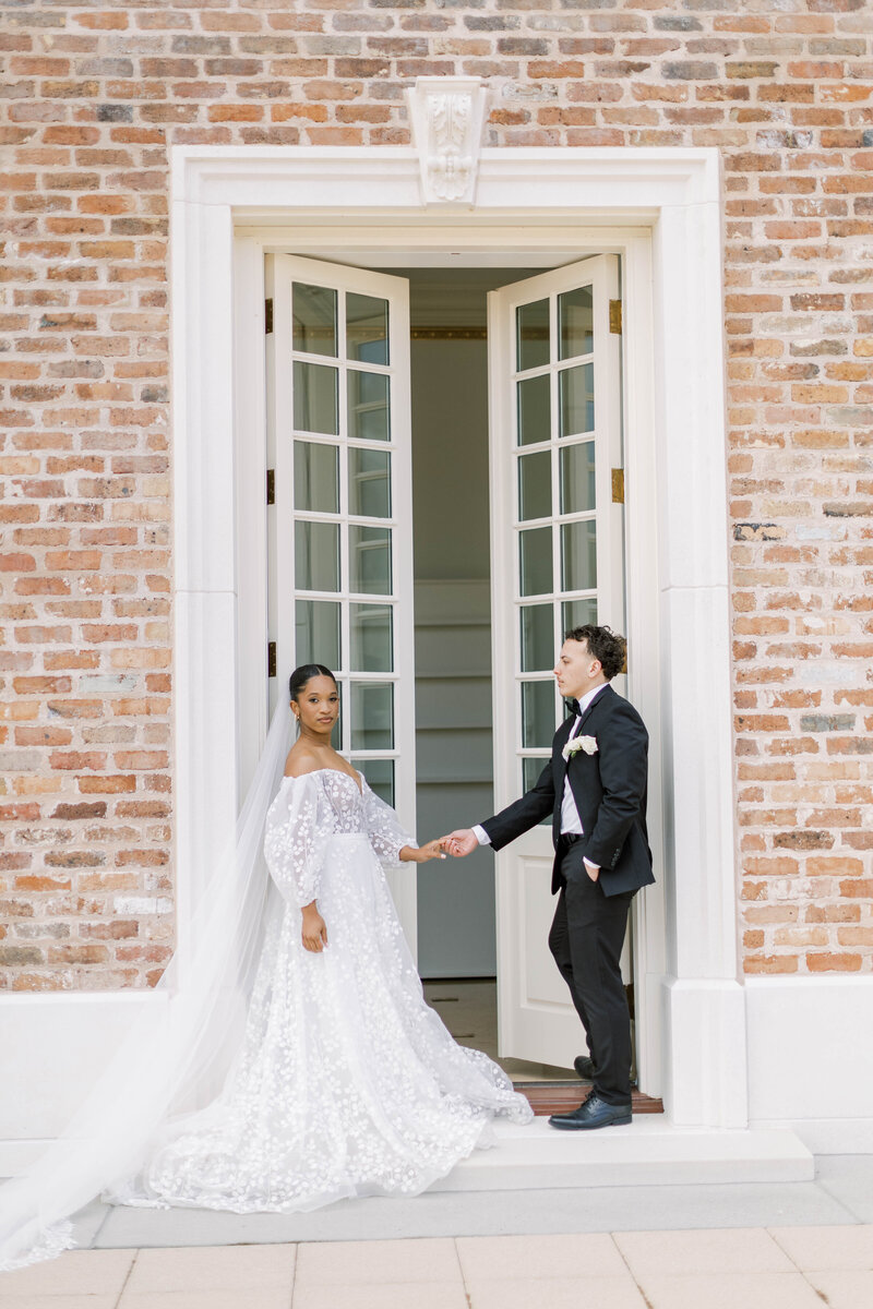 Anna Taylor Photography Luxury Wedding Engagement Photographer Wilmington Beaufort Charleston North Carolina South Carolina Destination Travel Weddings Engagements Engagement Lifestyle Family37