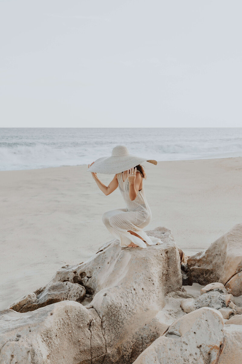 pexels-andrea-garibay-13568679