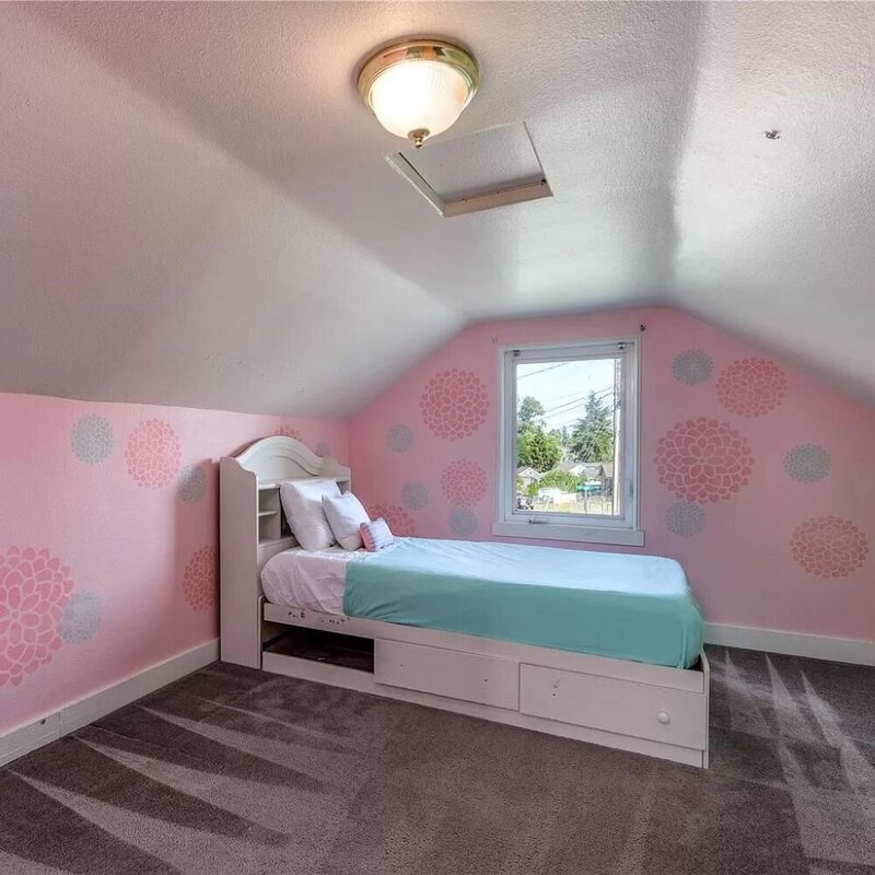 5202 E McDacer Avenue, Tacoma, WA 98404 (14)