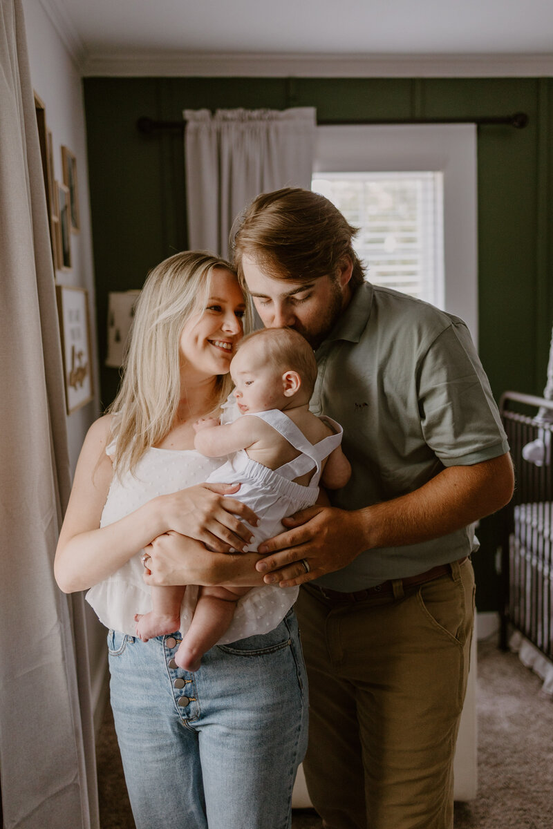 dothan-al-photographer-motherhood-in-home-lifestyle-8203