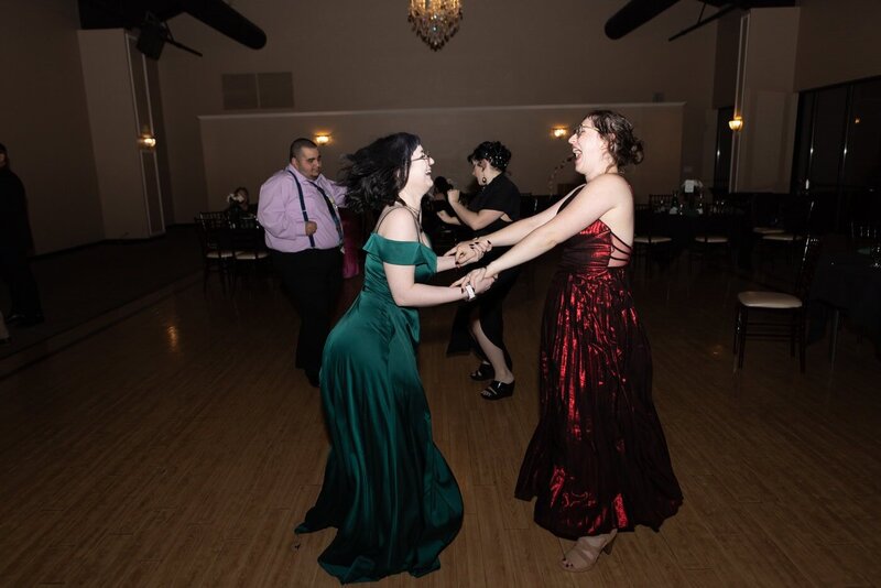 classic-and-documentary-style-wedding-photography-262