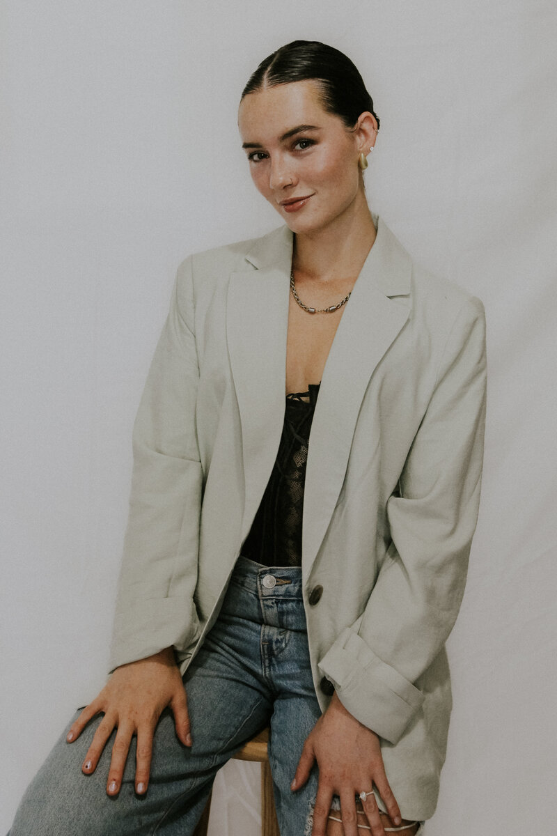 Ella-3