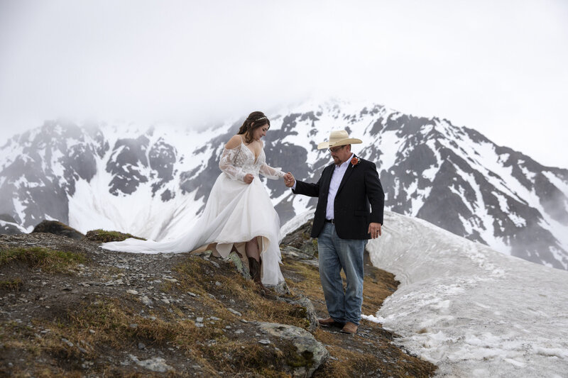 alaska-elopement-photographer-318