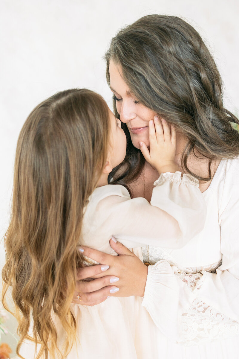 Samsingmotherhoodportraits2024-ChelseyKrausphotography-17