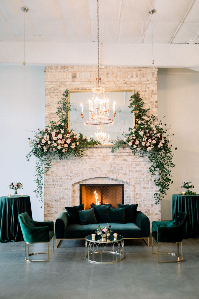 Kaitlin&Dale_WrightsvilleManor_ErinL.TaylorPhotography-1566