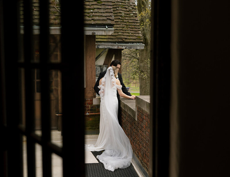 Timeless wedding photography by a Ohio-based photographer, showcasing intimate moments between the newlyweds.
