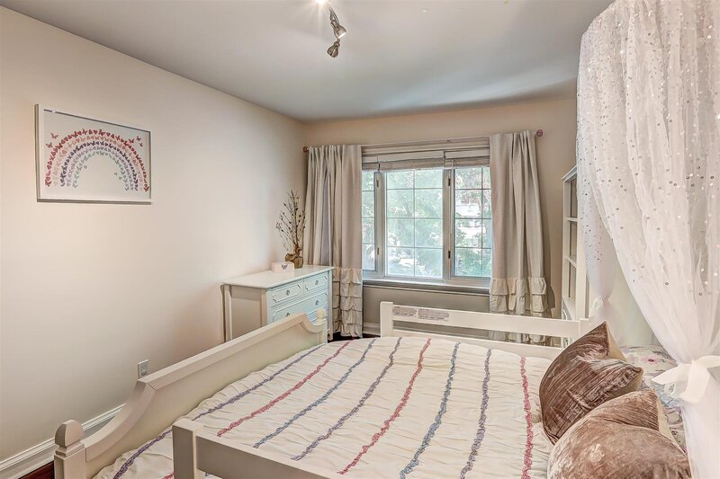 23-SecondBedroom-3