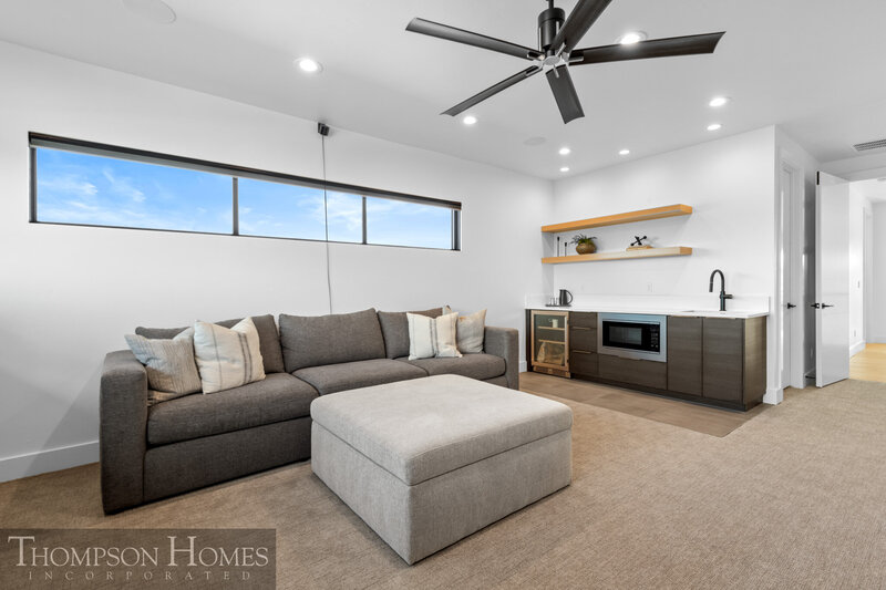 Thompson-Homes-Stillwater-Modern-Prairie-Eagle-Idaho-Custom-Home-Builder-120