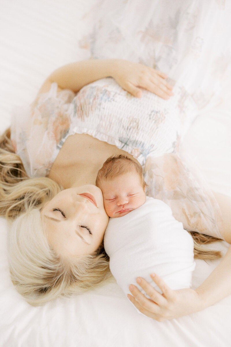 Wickliffe Ohio Newborn Photographer-27
