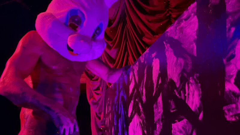 Brent Ray Fraser Performing Live Painting Easter Bunny at the Box NYC 2021 - 05