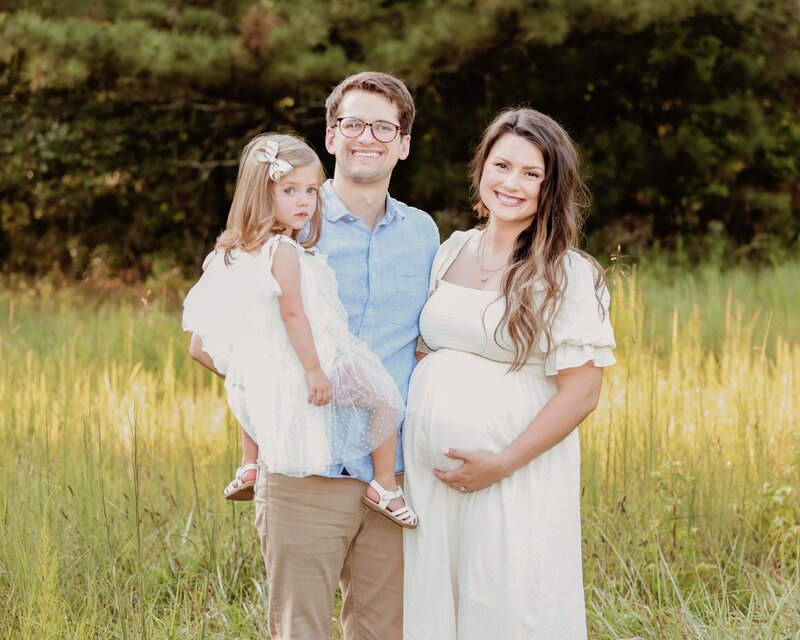 Maternity Photo Shoot with Family in Alpharetta, GA