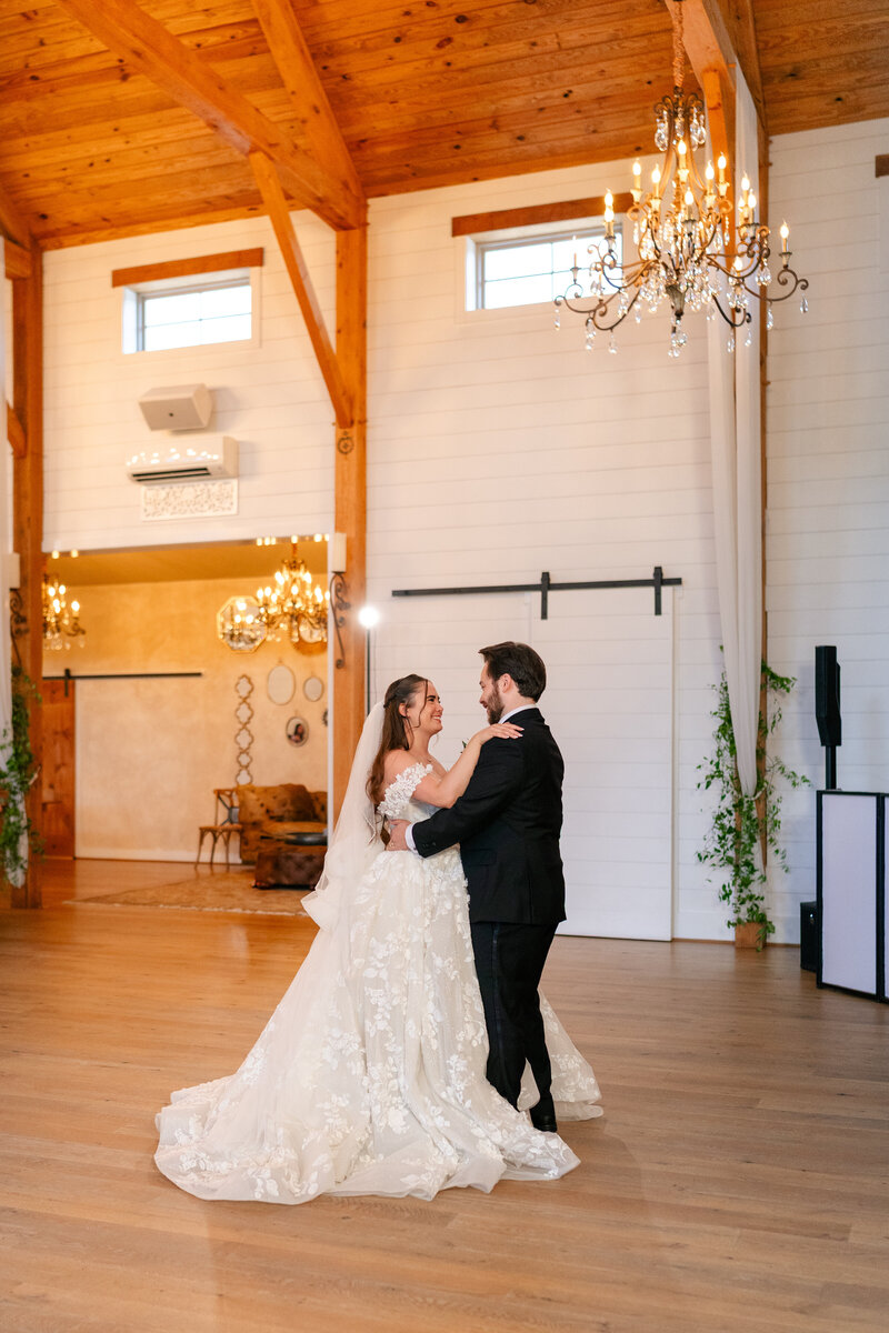 Virginia Beach Wedding Photographer-00602