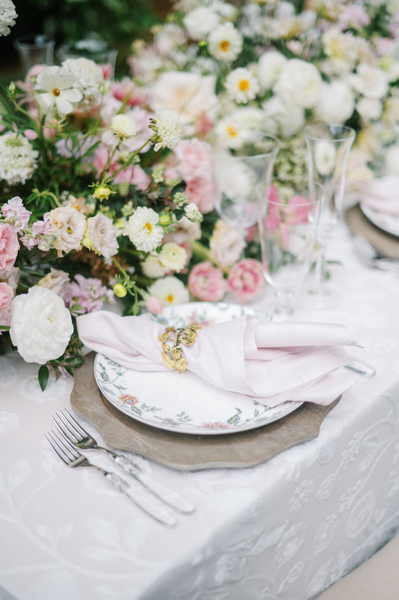 bridal flowers curated by a luxury wedding planner