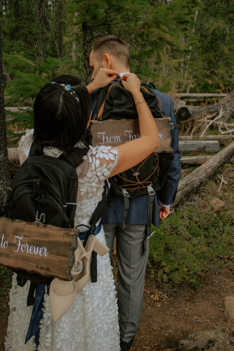 AC57D465-612F-435F-B9A1-DB3DBEC06309