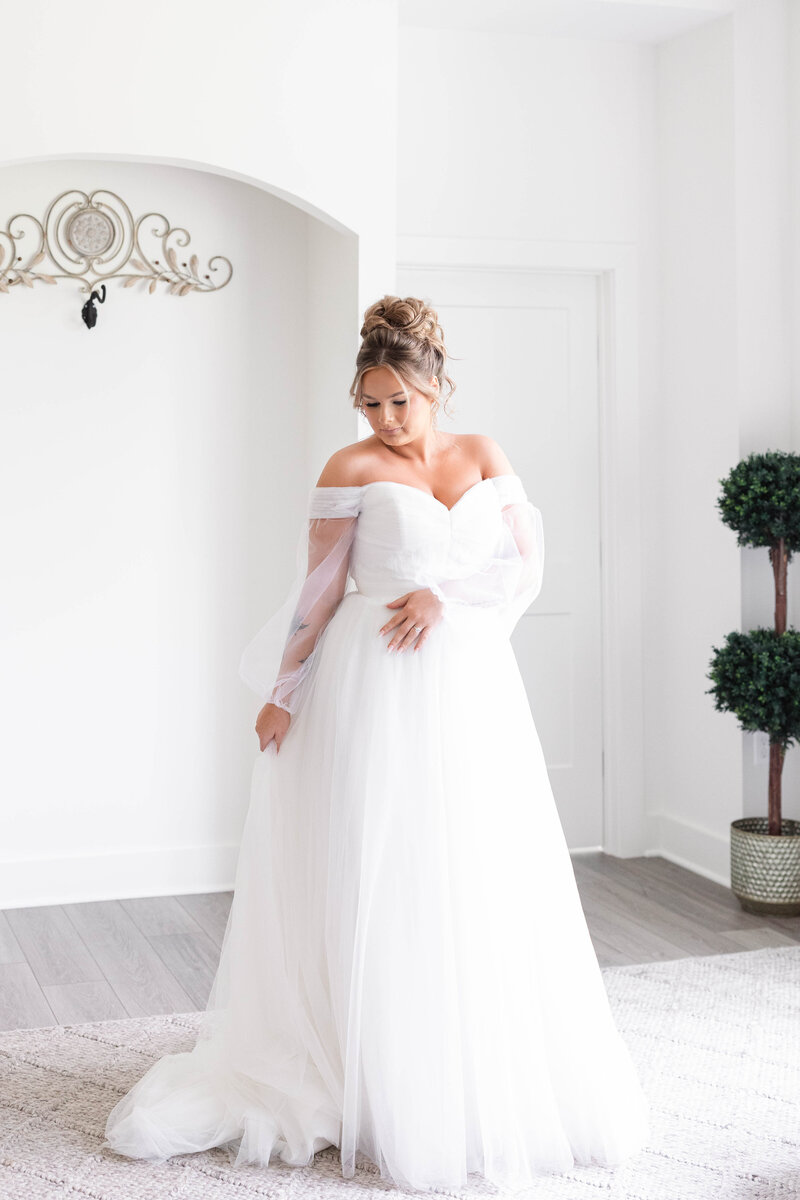 Cedar Oaks Wedding Bedford Virginia - Emily Hancock Photography_12803
