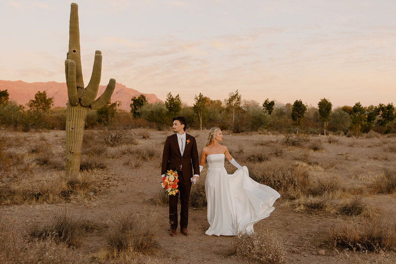 jami-oliver-wedding-romantics-taylorraephotofilm-97_websize