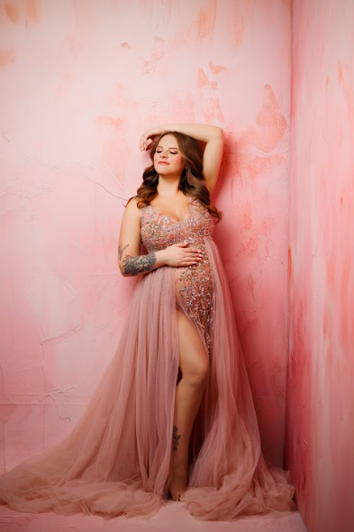 Maternity Makeup | Maternity Photoshoot with professional makeup by Durham Beauty Lounge