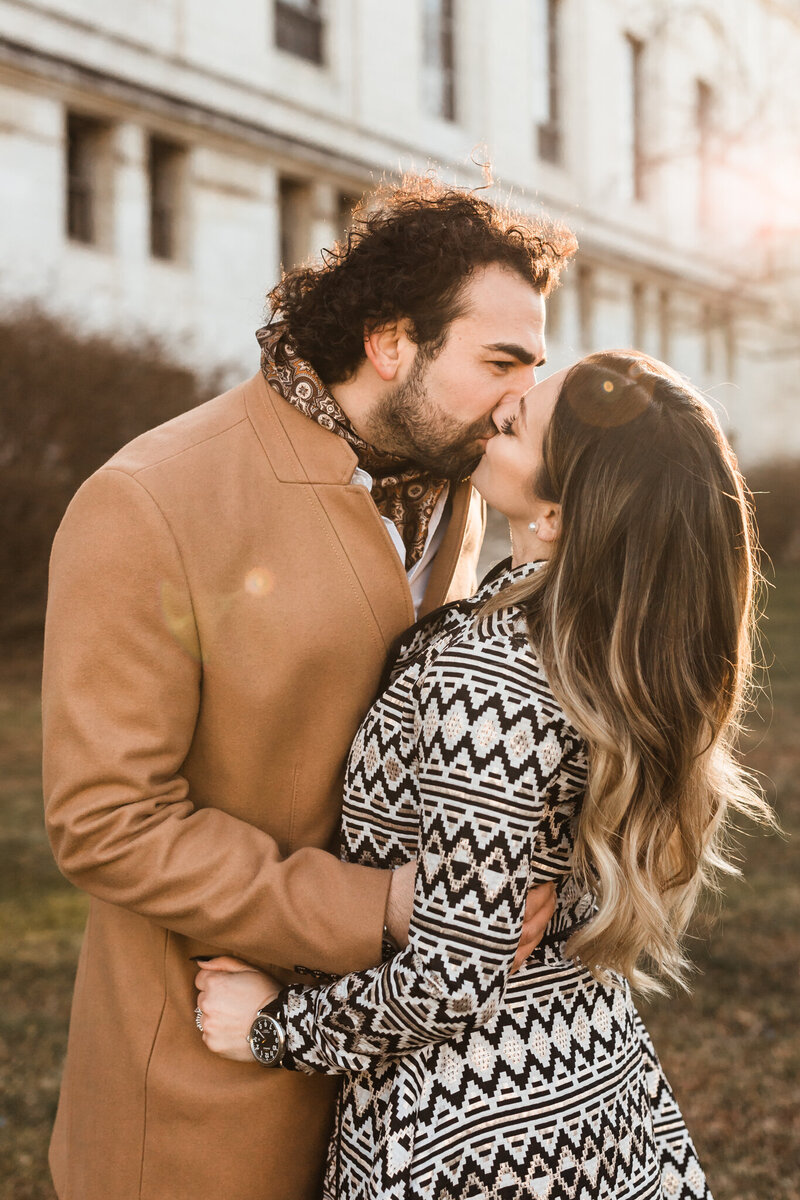 DOWNTOWN_DETROIT_MICHIGAN_DIA_ENGAGEMENT_PHOTOGRAPHER_COURTNEY_LUSHAJ_PHOTOGRAPHY_5