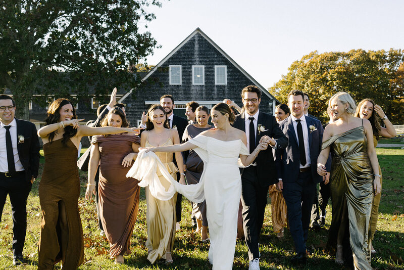 Erica & Andrew - Martha_s Vineyard Wedding- Larisa Stinga Photography -0523-221029