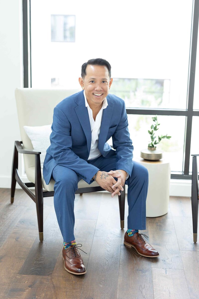 Modern headshots by Dallas photographer Sophie K. Hunter, featured in her Headshot Gallery Portfolio for professionals and creatives