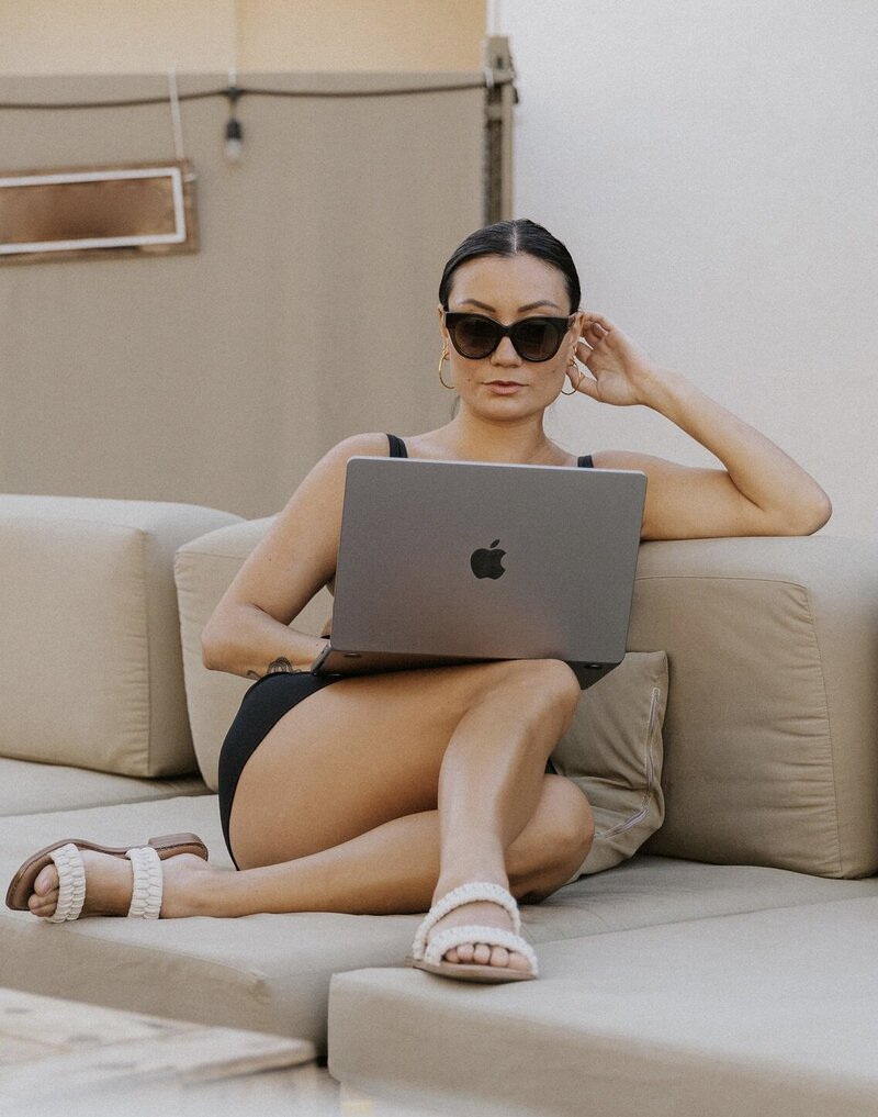You may get the beauty industry, but you don’t get what branding can do for your business. We’ll make your business look as good as your clients do.
