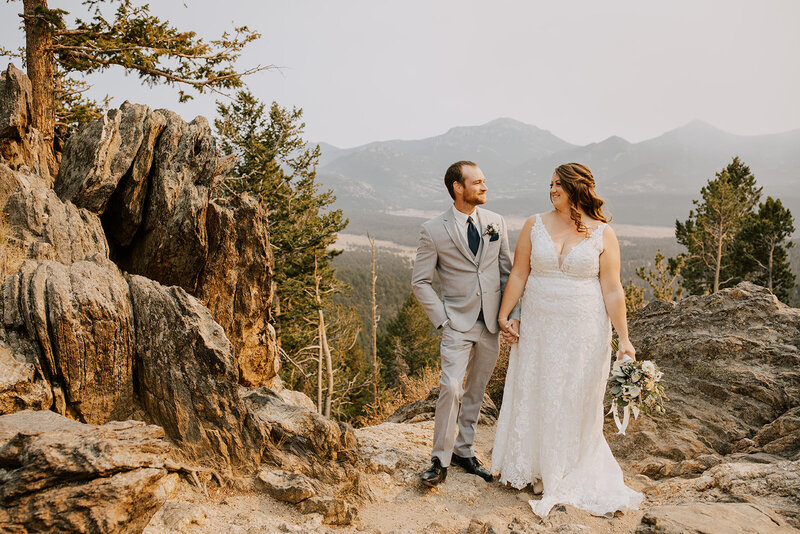 Indiana elopement photographer | Kelsey Lefever Photography | Rocky Mountain National Park, Estes Park, Colorado elopement