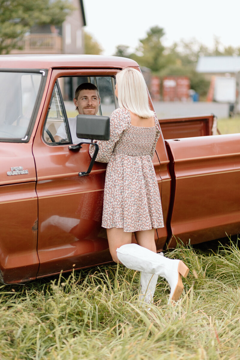 Brooke_Wyatt_Engagement-366
