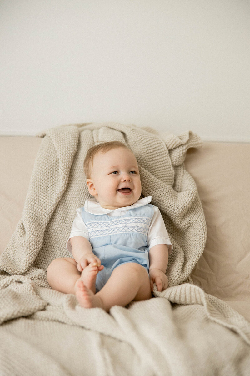 baby-on-couch