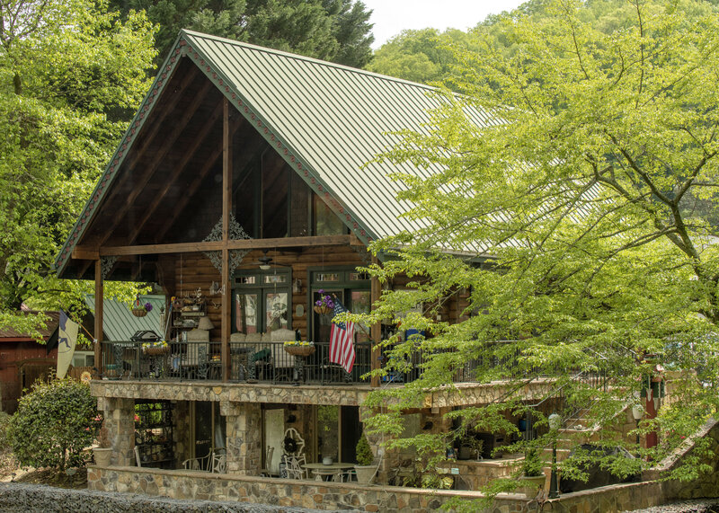Cabin in Asheville