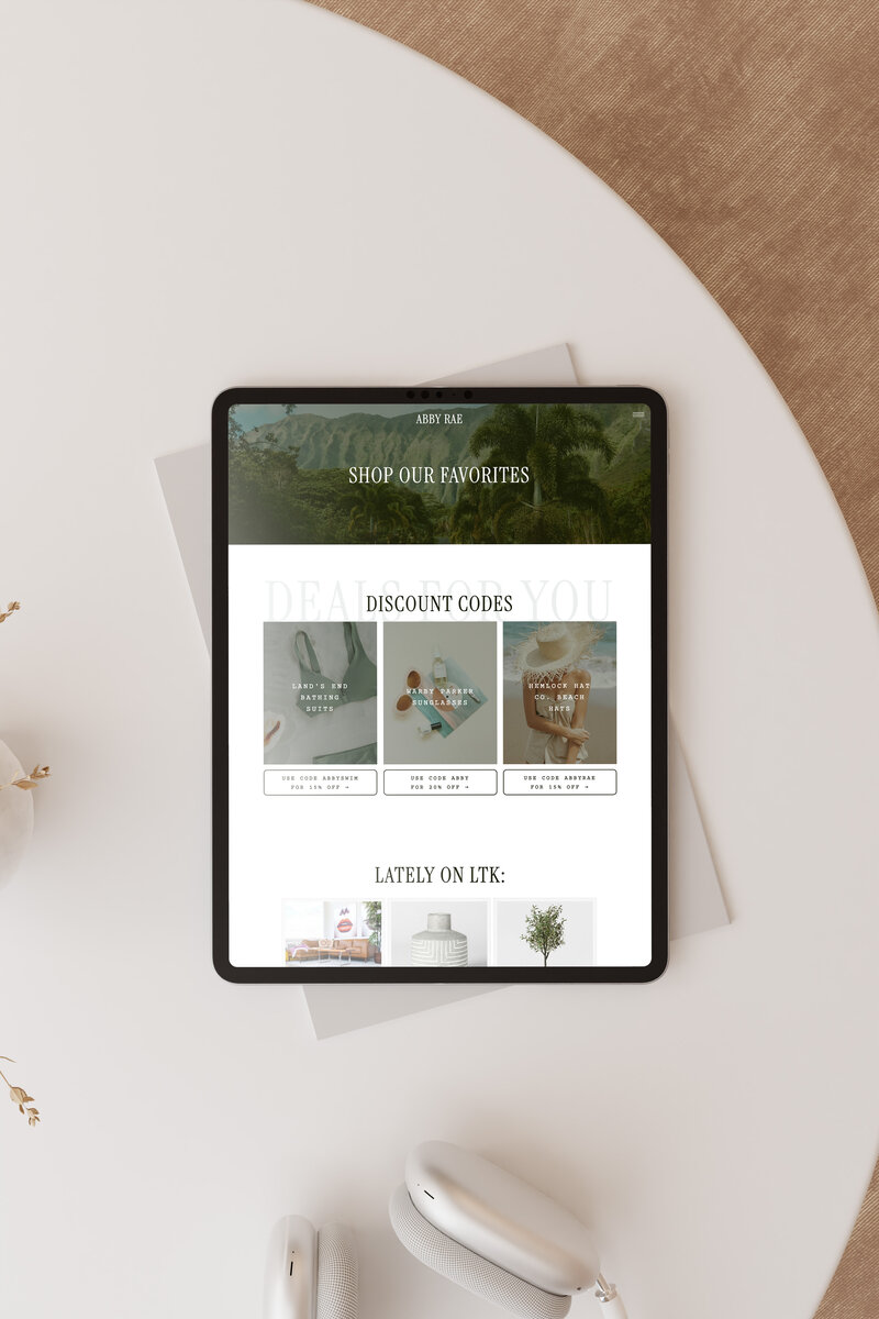 showit-template-adalyn-wilde-iphone-mockup