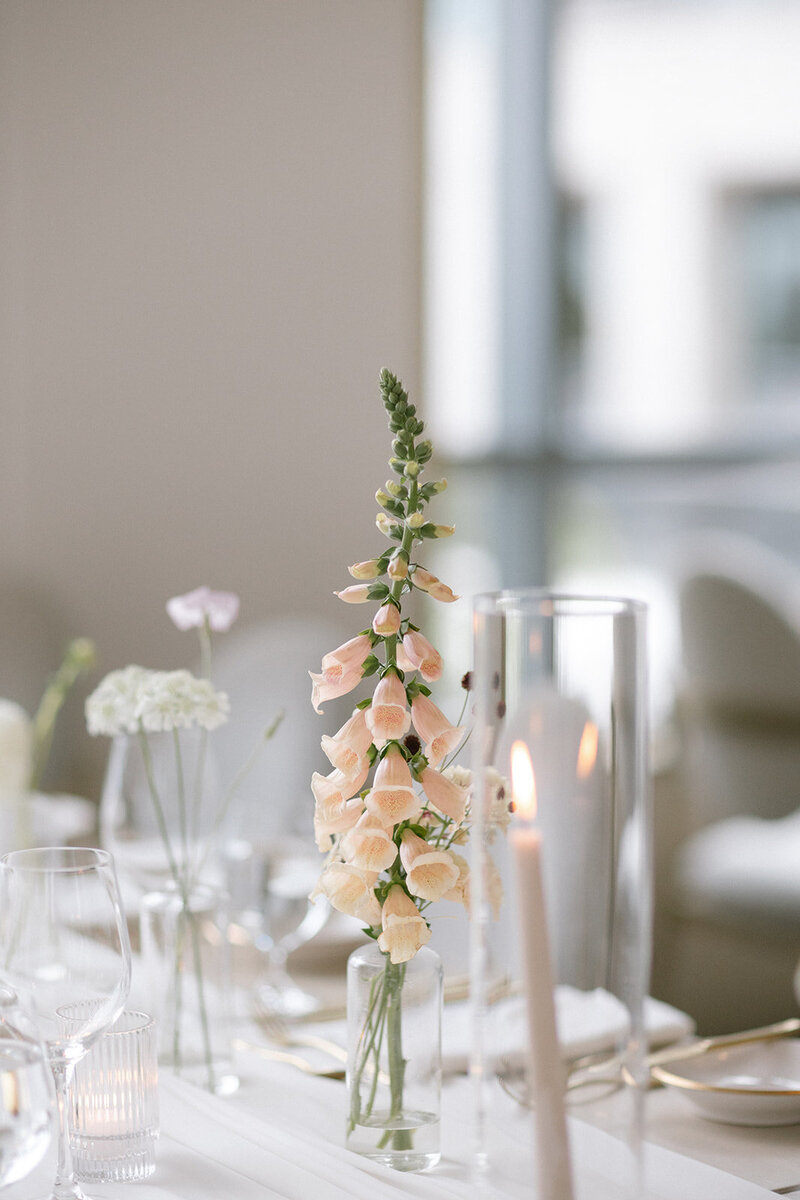 7-Melissa Sung Photography - The Pearle Hotel Wedding - Kendon Design Co. Niagara GTA Wedding Florist Planner - Amanda Cowley Events