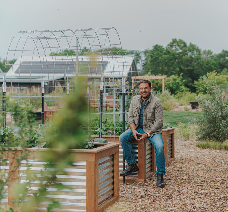 Dale-K-Garden-Guy-Carleen-Olson-9