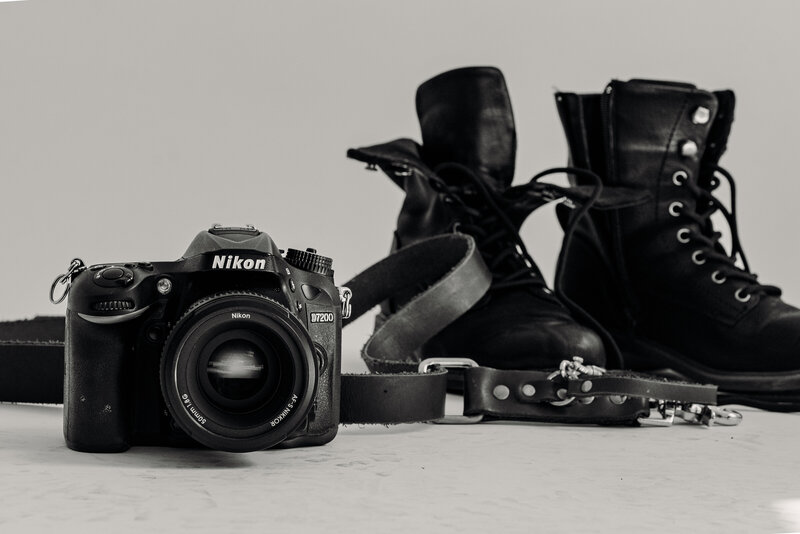Carrie’s signature look: boots and camera, branding expert